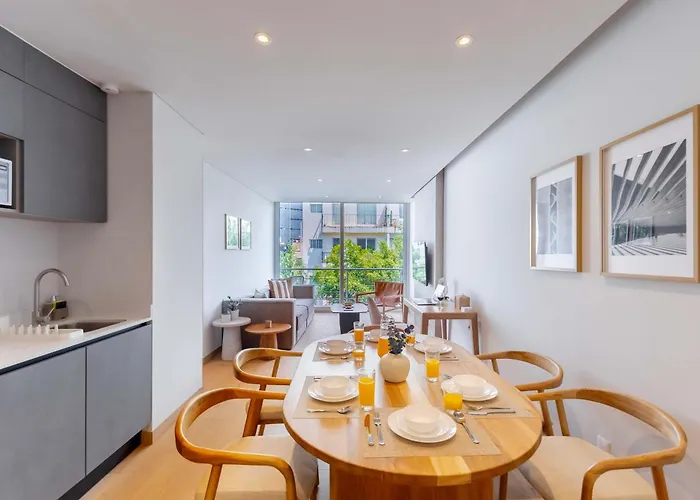 414 Capitalia Chic 2br With Rooftop And Valet Parking